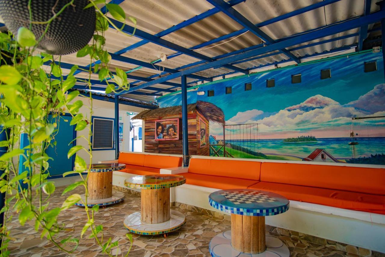 Alojamiento San Martin San Andrés Екстериор снимка