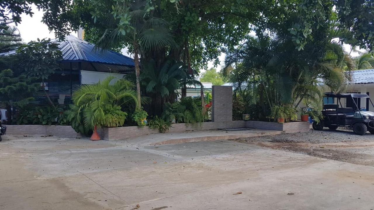 Alojamiento San Martin San Andrés Екстериор снимка
